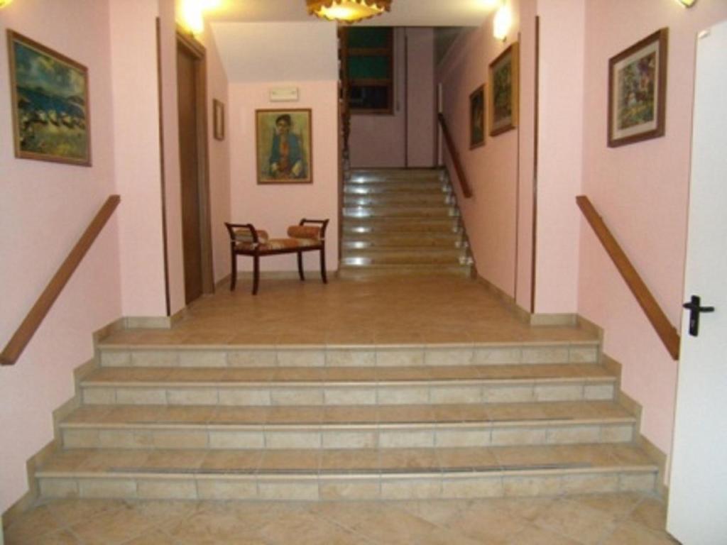 Hotel Ferrara San Benedetto del Tronto Exterior foto